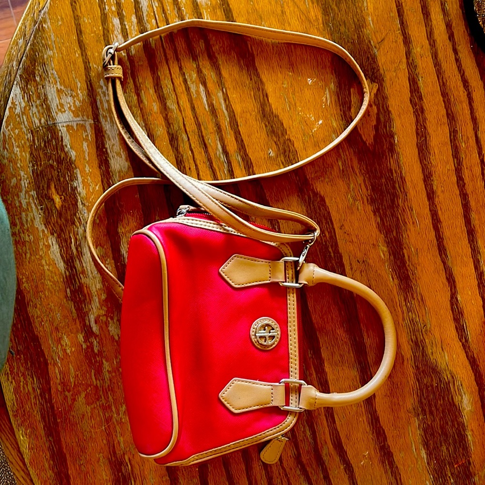 Giani Bernini small cross body bag
